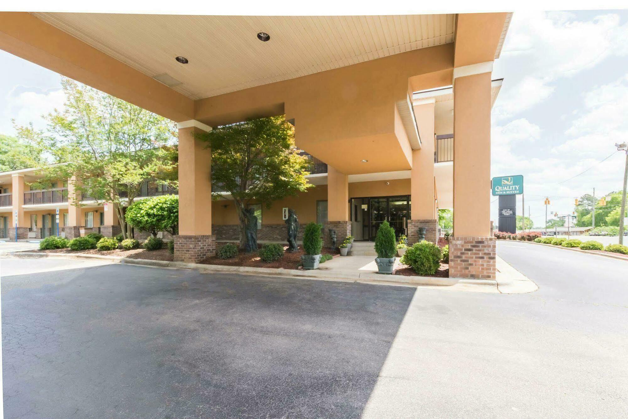 Quality Inn & Suites Rockingham Zewnętrze zdjęcie