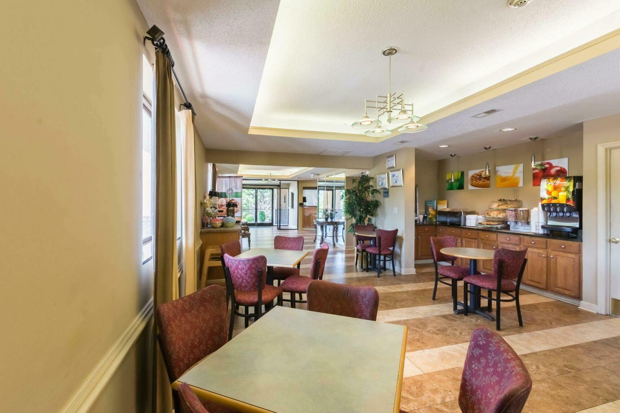 Quality Inn & Suites Rockingham Zewnętrze zdjęcie